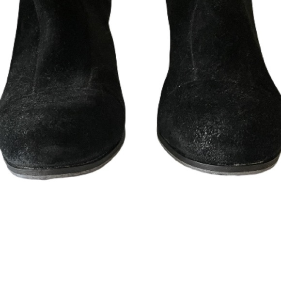 Vince‎ Camuto black suede ankle boots - Picture 3 of 8